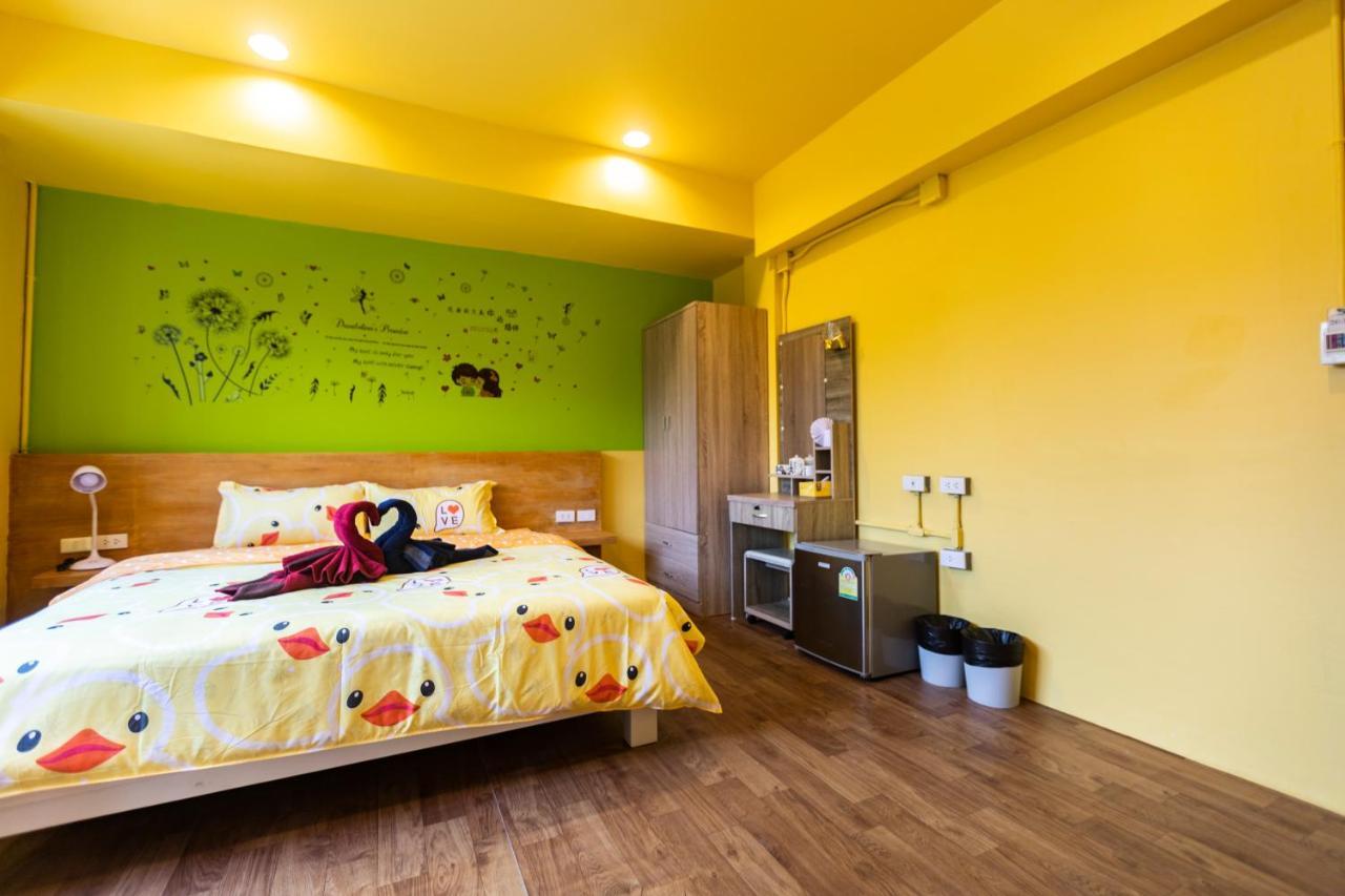 Firefly Phuket Hotel Patong Eksteriør billede